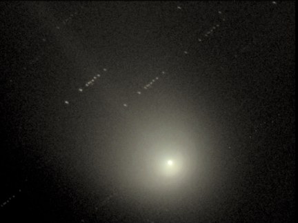 Komeet C/2001 Q4 (NEAT) door Pieter Welters